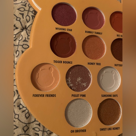 💄Disney Winnie the Pooh Eyeshadow Palette - Picture 4 of 7